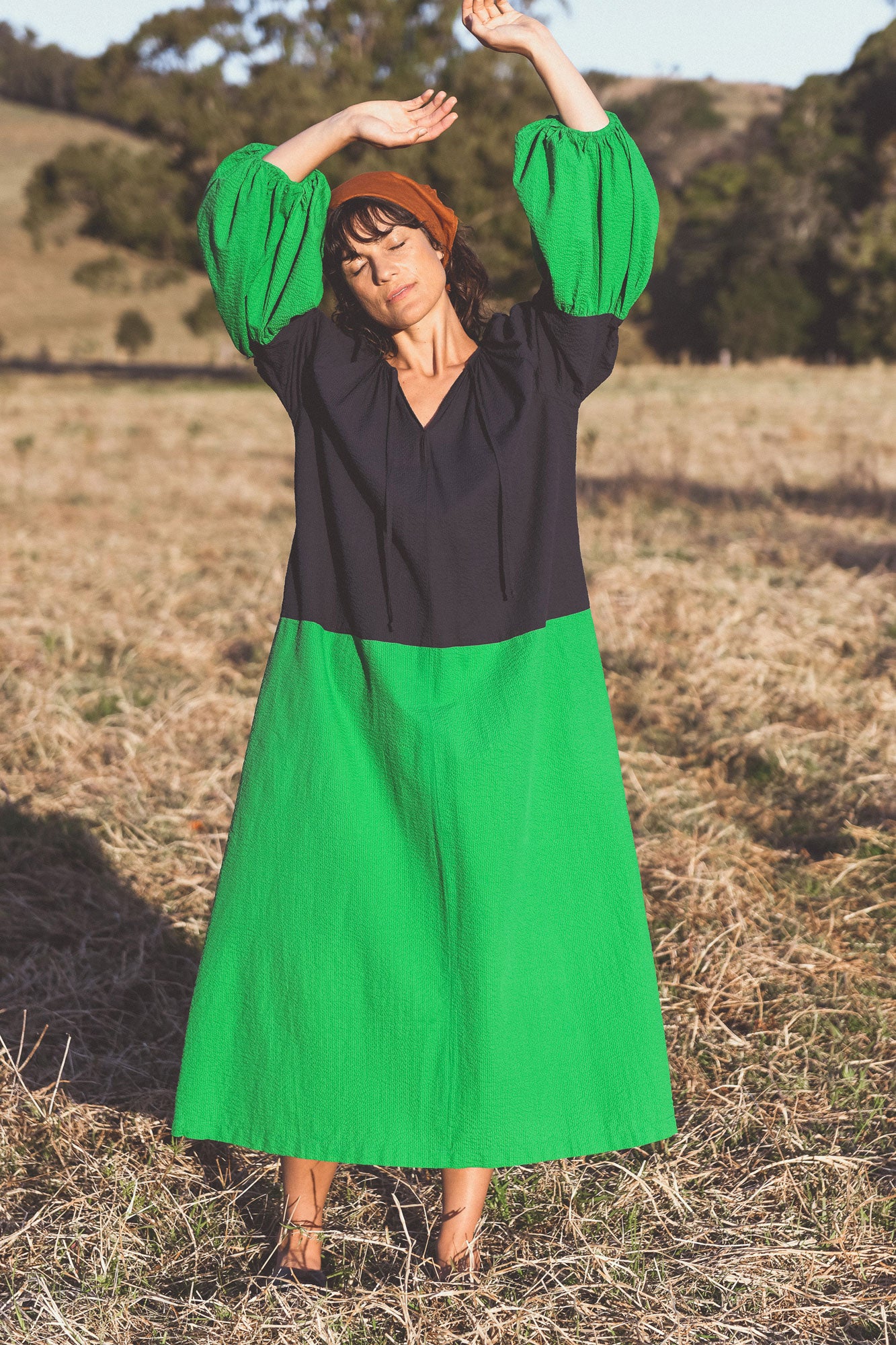 The Lisbon Dress NAVY/GREEN